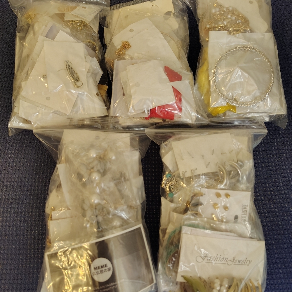 5. Big bag of jewelry